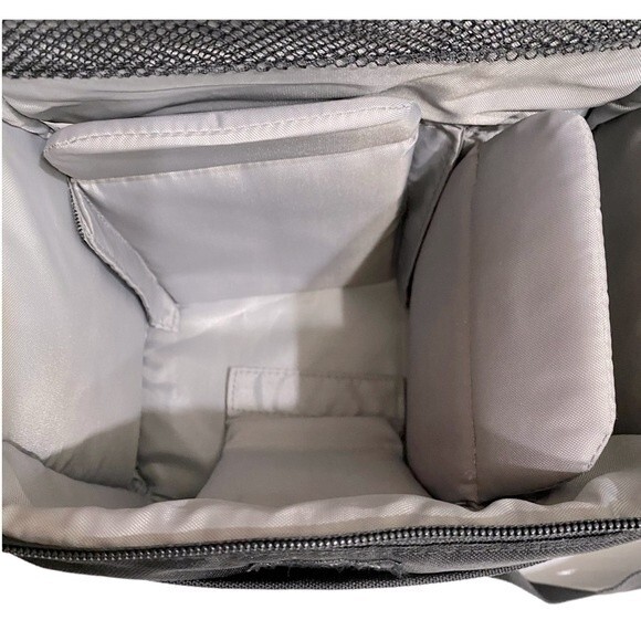 Lowepro Format 160 Camera Bag, Black - Picture 9 of 13